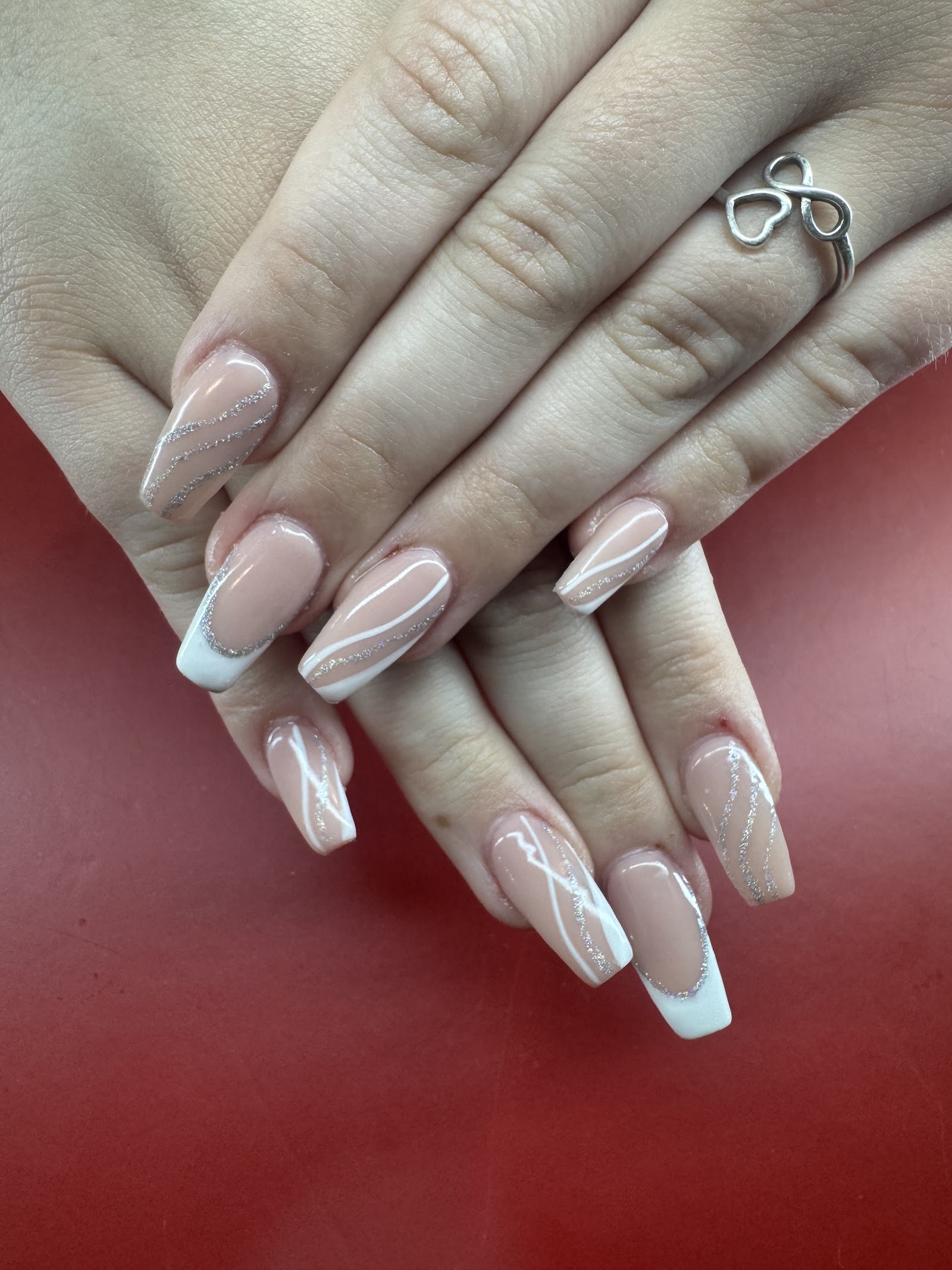 Luxury Nails and Spa nail photo 2