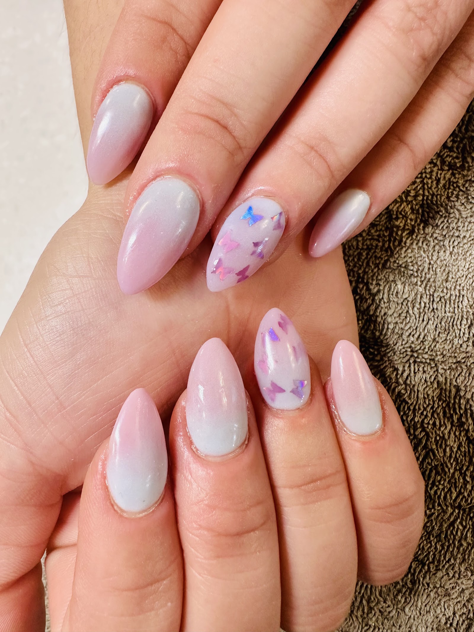 Luxury Nails and Spa nail photo 6